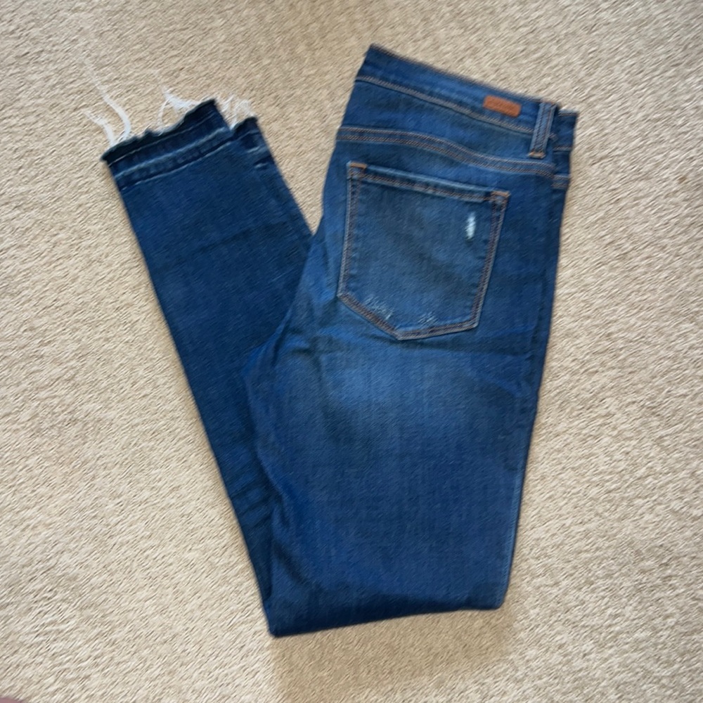 Sneak Peek ladies size 11 mid rise skinny jeans